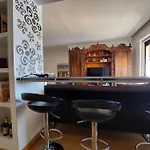 La Casa Di Cri * 维亚雷焦