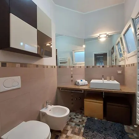 La Casa Di Cri דירה וירג'יו